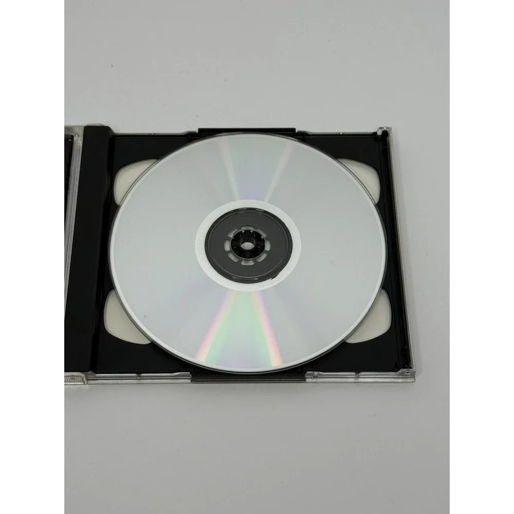 The Operative No One Lives Forever GOTY Edition PC 2001 Monolith Sierra Complete